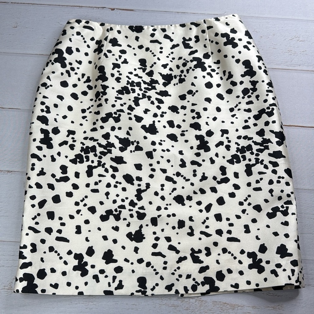 Carlisle Dalmation Black and White Pencil Skirt Size 4 Zipper Slit in the Back